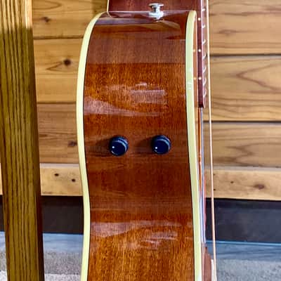 Fender California Series Villager 12-String With Softcase - Aged Natural image 5