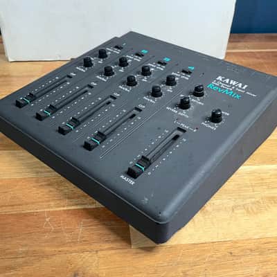 [Excellent] Kawai RevMix 4 Channel 8 Input Analog Mixer On-Board Reverb Effects w/ Original Box image 2