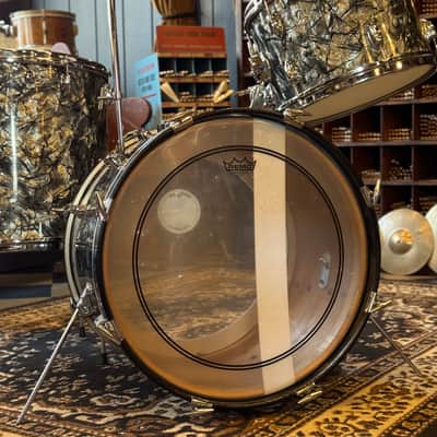 VINTAGE 1960's-70's Slingerland Mixed Era Drum Set in Black Diamond Pearl - 14x20, 9x13, 16x16 image 2