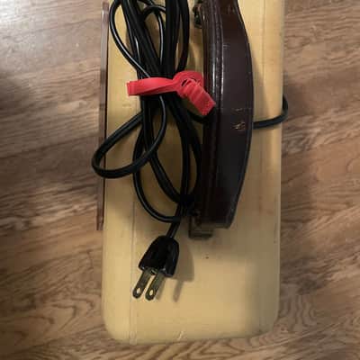 Gibson BR-9 10-Watt 1x8" Guitar Combo 1948 - 1950 - Ivory Leatherette with Trapezoid Grille image 5