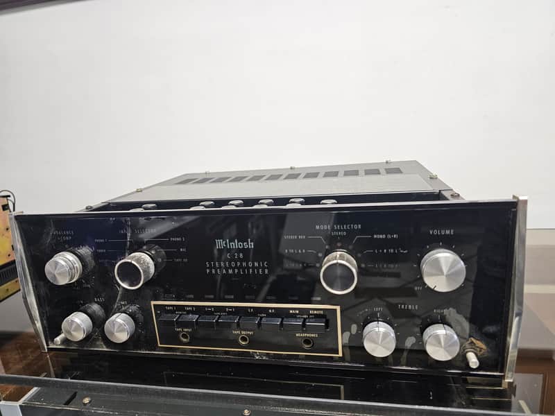 McIntosh C-28 Stereo Preamplifier for Repair or Parts.