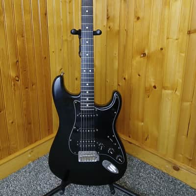 Fender Highway One Stratocaster HSS with Rosewood Fretboard 2006 - 2011 - Flat Black image 3