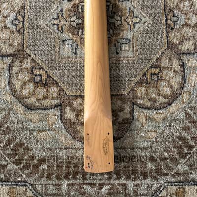Fender Roasted Maple Vintera® Mod '60's Stratocaster® Neck, 21 Medium Jumbo Frets, 9.5", "C" Shape image 3