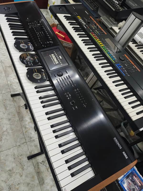Korg KRONOS 2 88-Key Digital Synthesizer Workstation | Reverb
