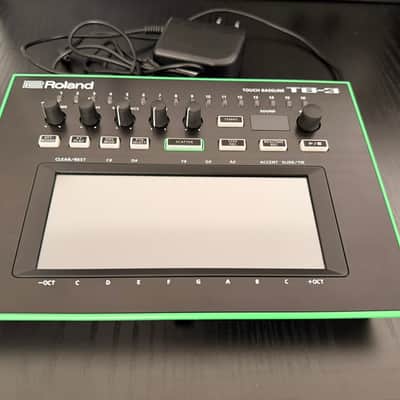 Roland TB-3 AIRA Touch Bassline Synthesizer 2014 - Present Black image 2