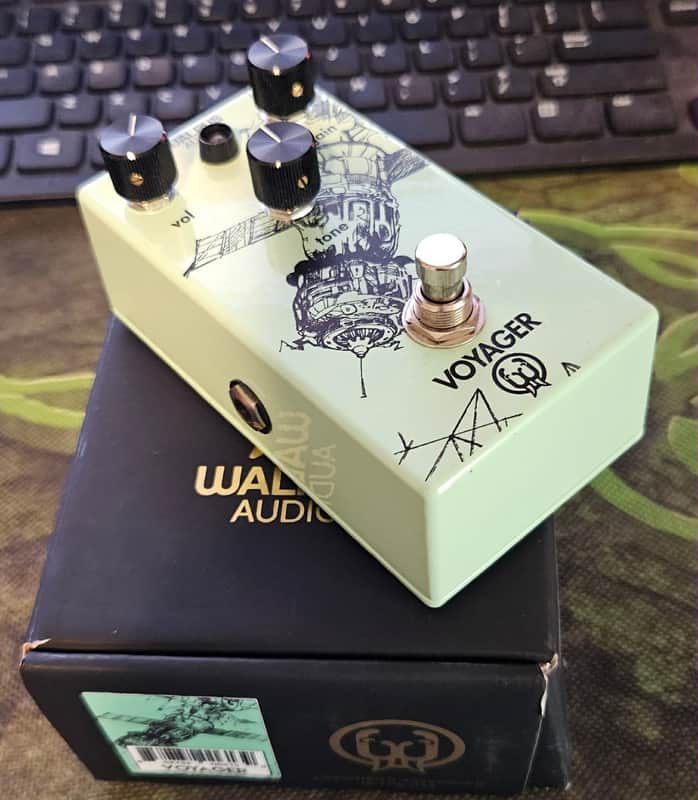 Walrus Audio Voyager Preamp/Overdrive 2014 - Present - Green image 1