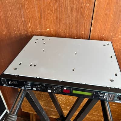 Yamaha SPX2000 24-Bit/96kHz Digital Multi-Effect Processor with REV-X Reverb image 9