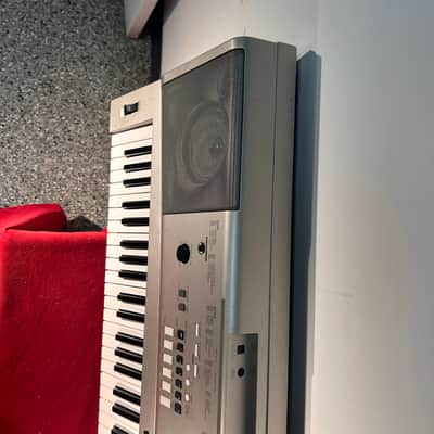 Yamaha YPG235 Portable Grand Piano image 12