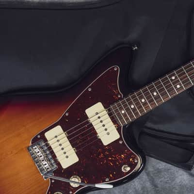 Fender Jazzmaster American Performer 3 Tone Sunburst 2021 image 4