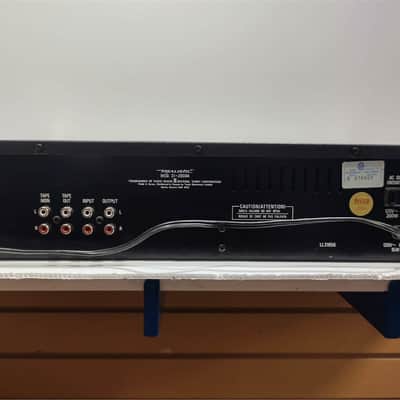 Realistic 31-2000A 10 Band Wide Range Stereo Frequency Graphic Equalizer image 4