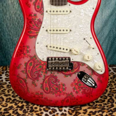 Guitar Monkey Stratocaster 2025 - Black Paisley image 15