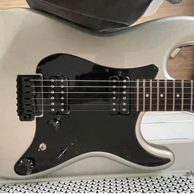 Fender MIJ Boxer Stratocaster HH 2020 - Present - Inca Silver image 8