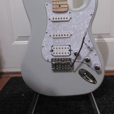 ~Cashified~ Kramer Strat-Style Pewter Rock 'n' Roller image 6