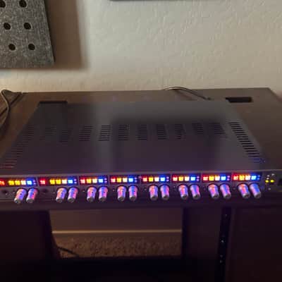 Audient ASP880 8-Channel Microphone Preamplifier and A/D Converter 2010s Silver image 7