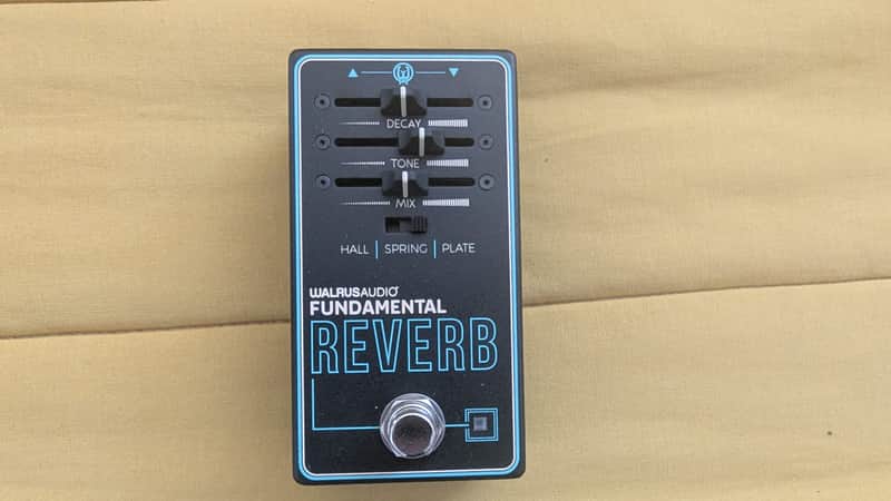 Walrus Audio Fundamental Reverb