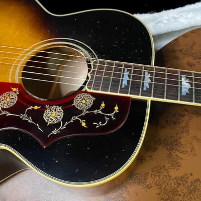 NEW! Gibson Acoustic 1957 SJ-200 Acoustic Guitar Murphy Lab Light Aged - Vintage Sunburst - Custom Shop - Authorized Dealer - 4.5 lbs G06824 image 2