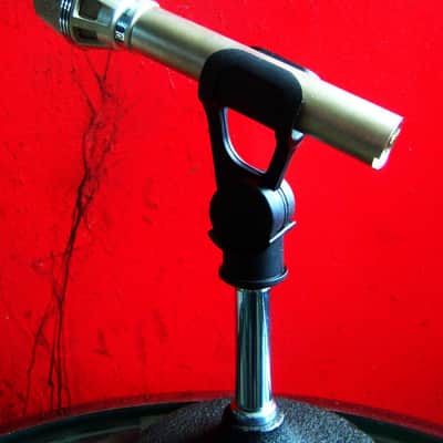 Vintage 1970's AKG D190E dynamic cardioid microphone w accessories 280 OHMS Low Z D1000E D190E # 5 image 9