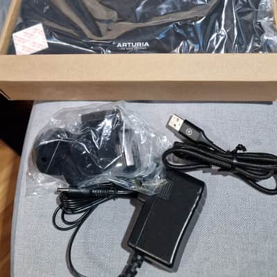 Arturia MiniFuse 4 USB-C Audio Interface 2021 - Present - Black image 8