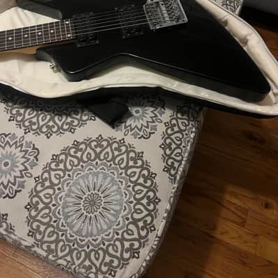 Dean Hollywood Z electric guitar in black image 9