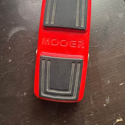 Mooer Pitch Step - pitch shifter image 2