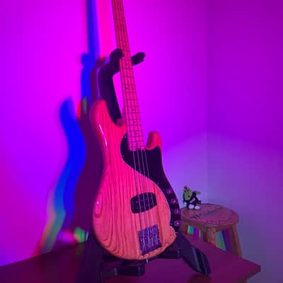 Fender American Deluxe Dimension Bass IV with Maple Fretboard 2014 - 2016 - Natural image 1