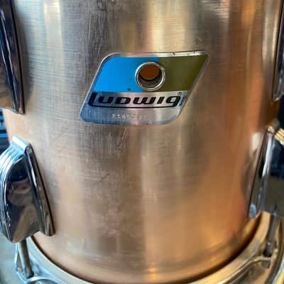 Ludwig 7pc Drum Kit - 8”, 10”, 12”, 13”, 16”, 18” and 24” Early-80’s - Brushed Gold image 4