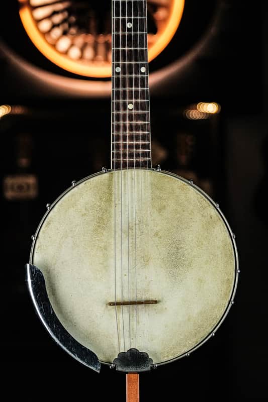 1931 Levin Model G75 Guitar Banjo image 1