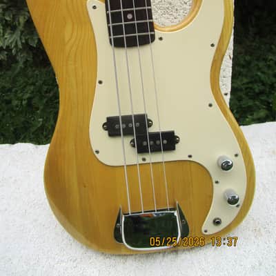 Univox Professional Bass Guitar, 1970's, Japan, Case, Changes image 3