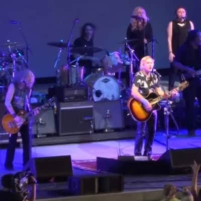 Joe Walsh Stage Played Fender Bass breaker BB-212 Enclosure 140-Watt 2x12" Guitar Speaker Cabinet Gray Tweed image 8