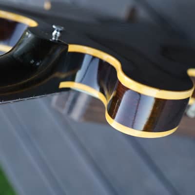 Gibson EB-2 1966 - Sunburst image 18