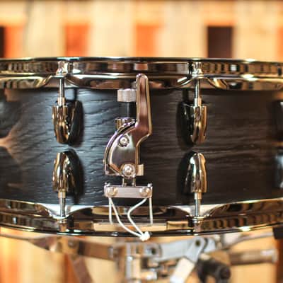 Yamaha 14x5.5 Live Custom Hybrid Oak Uzu Charcoal Sunburst Snare Drum image 2