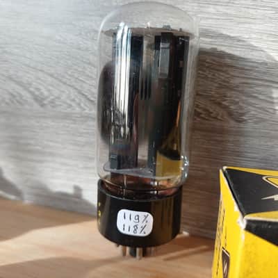 Rare 50's NOS NIB SYLVANIA 5U4GB  5U4 GB BLACK PLATE double SIDE O GETTER ! perfectly balanced and super STRONG.  NEW ! image 2