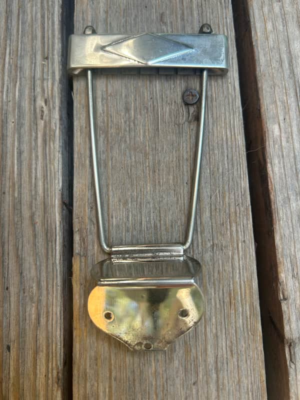 Gibson Tailpiece