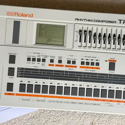 Roland TR-707 Rhythm Composer 1985 - White