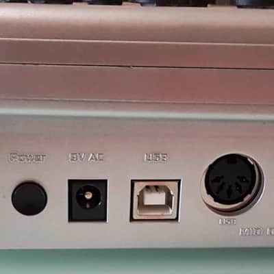 M-Audio Ozone, USB 2x2 audio interface + MIDI controller image 5