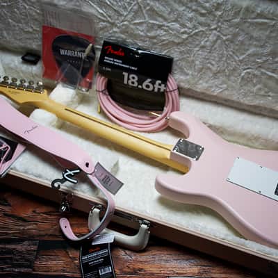 Fender Made in Japan Junior Collection Stratocaster Satin Shell Pink image 12