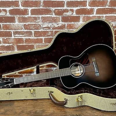 Huss and Dalton T00-14 Custom Barnwood Grey finish, Myrtle Wood & Sitka, NEW (Authorized Dealer) *Vi image 22