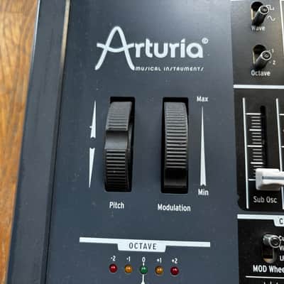 Arturia MiniBrute 25-Key Synthesizer 2012 - 2018 - Black image 6