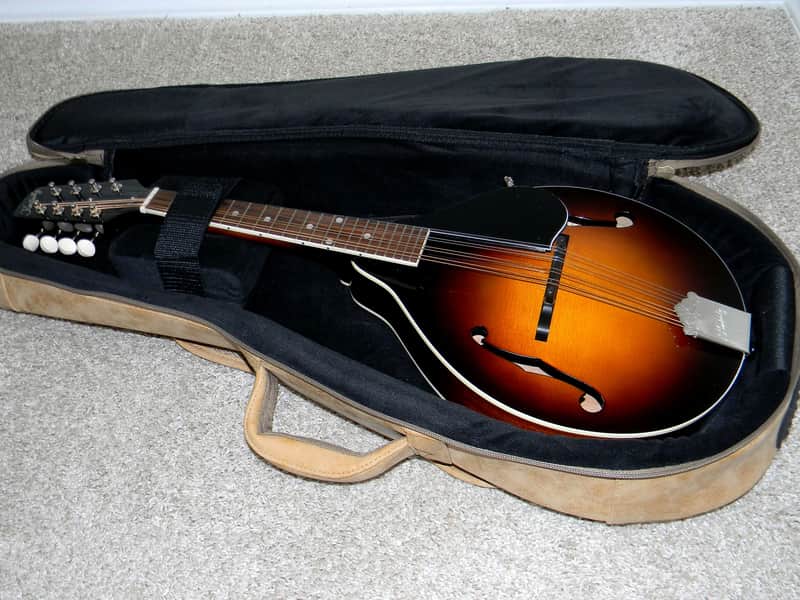 Kentucky KM-140 Standard A-Style Mandolin 2020s - Sunburst W/Matching Bag image 1