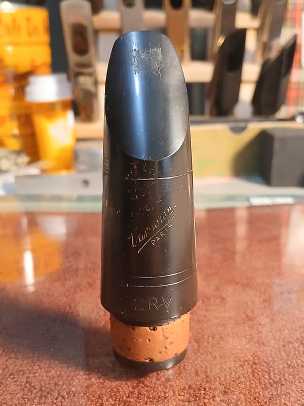 Vandoren 2RV Clarinet Mouthpiece - Hard Rubber image 1