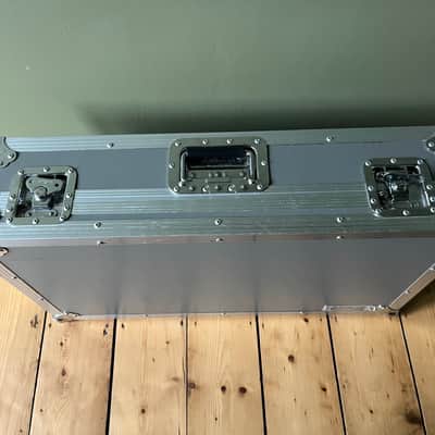 Pedaltrain PT3 HC and Voodoo Labs Mondo 2015 ish - Grey/black image 4