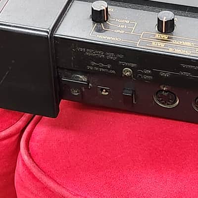 Roland Gr1 guitar synth image 12