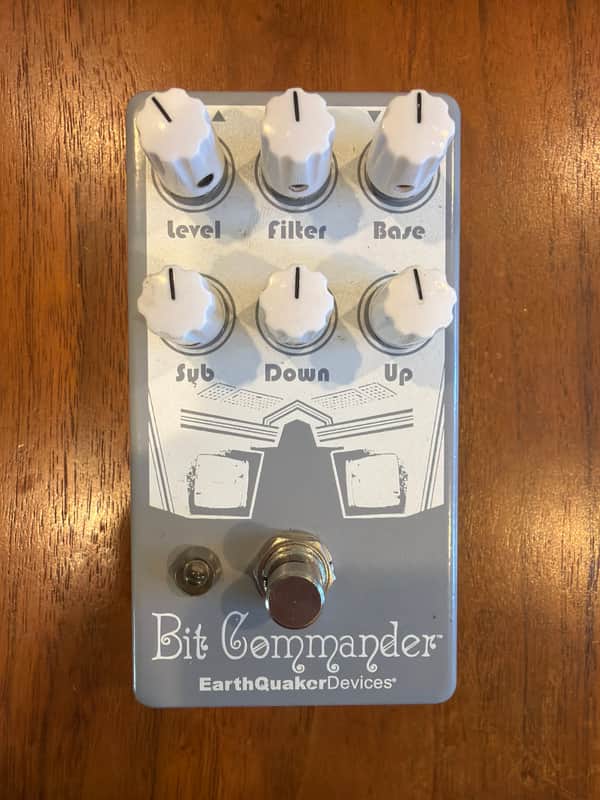 EarthQuaker Devices Bit Commander Analog Octave Synth V2 2017 - Present - Various image 1