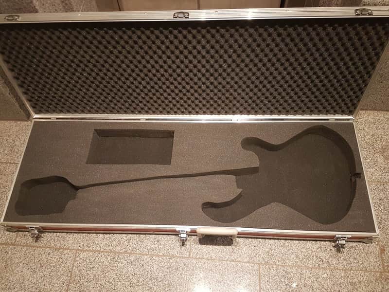 Universal Bass Flight Case Light & Super Grip image 1