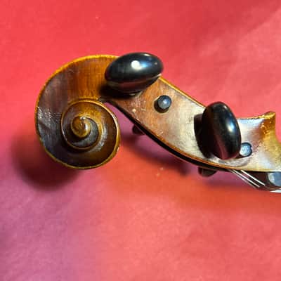 Vintage 4/4 Adult sized violin Early 1920s - Original finish - Copy of Antonio Stradivarius image 8