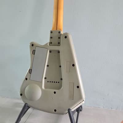 Casio EG-5 Electric Guitar with Onboard Cassette Deck / Amplifier 1980s - White image 10