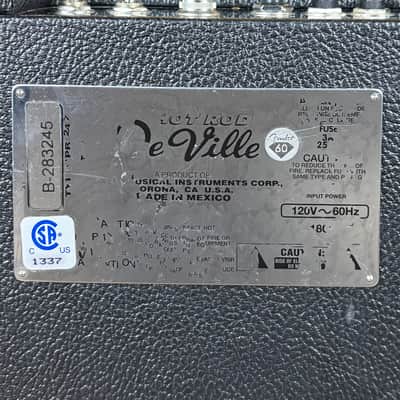 2002 Fender Hot Rod Deville 3 Channel 4X10 60 Watt Guitar Combo Amplifier! image 7