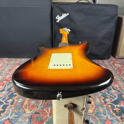 *Video* 1962 Fender Stratocaster Reissue Model ST62-70 USA Vintage Pickups - 1999-2002 image 15