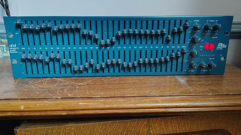 BSR FCS 966 Opal constant Q graphic equalizer in excellent condition -l 1980's image 1