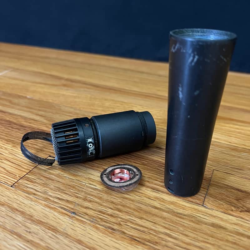 Shure SM57 Cardioid Dynamic Microphone NON-FUNCTIONING image 1